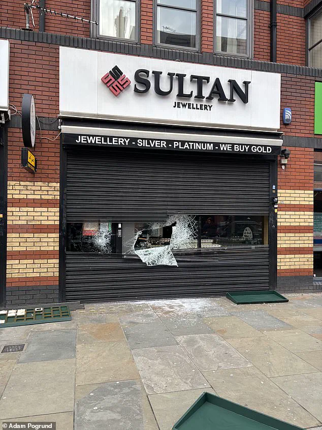 Brazen Robbery at Richmond Jeweler Gregory & Co. Involves Sledgehammers and Staff Intervention