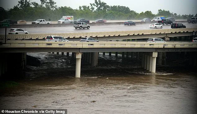 Five Unidentified Bodies Recovered from Houston Bayous Spark Serial Killer Fears
