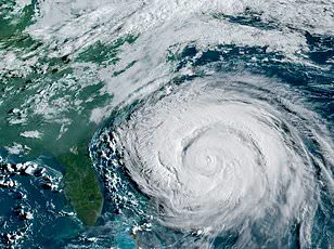 Hurricane Priscilla's Altered Path Raises Alarms for Southwestern States