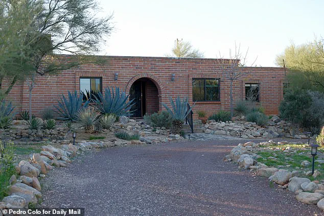 Nationwide Manhunt for Retired TV Personality Nancy Guthrie Intensifies as Apple Watch Clue Emerges in Tucson Abduction Case