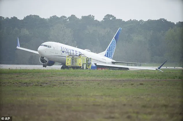NTSB Releases Surveillance Footage of United Airlines Boeing 737-8 MAX Skidding Off Wet Runway in Houston