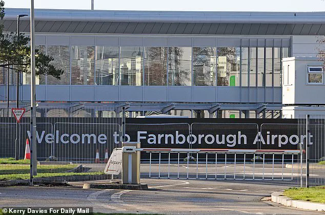 Pilot's Split-Second Decision Averts Disaster After Bird Strike During Elton John's Flight