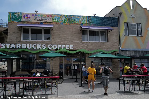 Starbucks Baristas Terminated Over Deputy's Pig-Drawn Coffee Cup: A Debate on Workplace Conduct and Corporate Responsibility