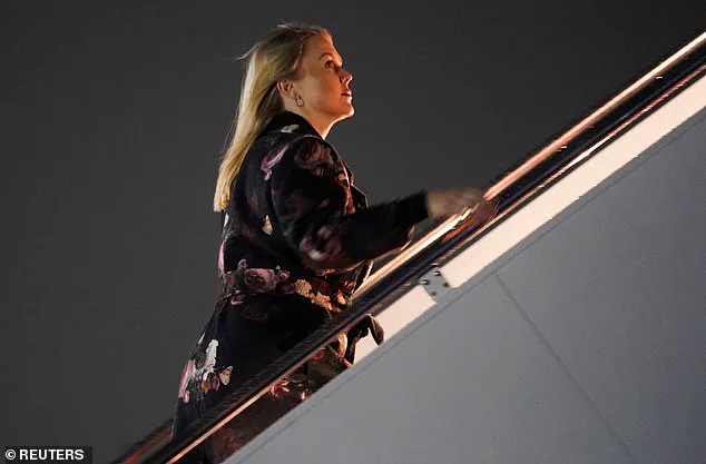 Trump's Air Force One Gaffe Sparks Amusement and Concern Among White House Observers