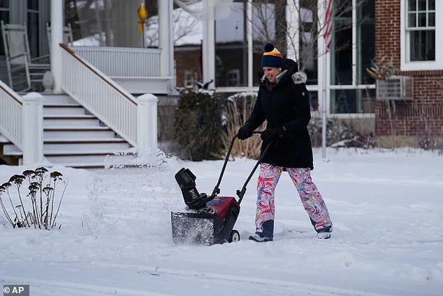 Urgent Government Warnings Prompt Public to Stockpile Supplies Amid Historic Storm Threat