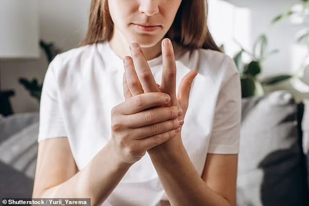 Why Women Are More Likely to Suffer from Chronic Pain: New Study Reveals Immune Cell Link