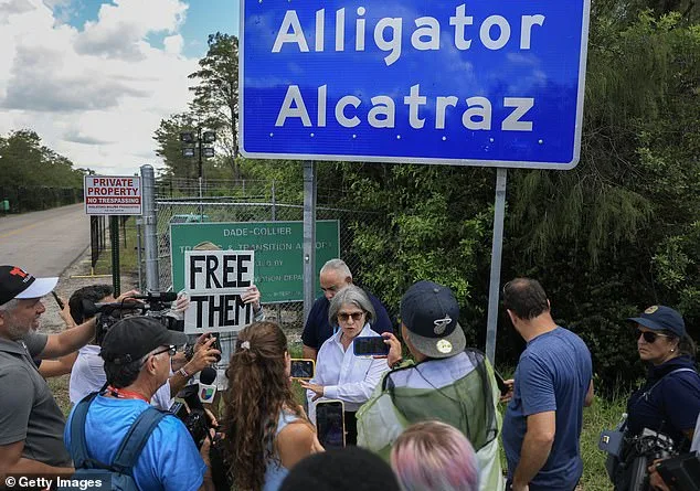 IT Specialist Hired by Border Patrol Detained on First Day