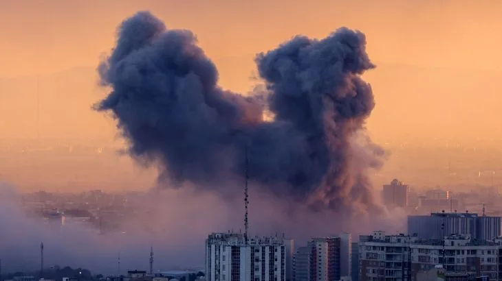 Escalating US-Israeli Campaign Against Iran Sparks Regional Crisis and Internal Power Shift