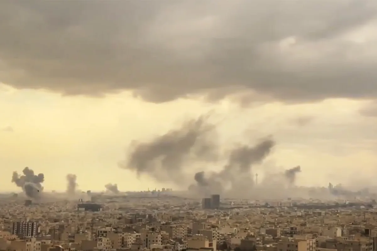 Israel Launches Airstrikes on Tehran as Explosions Reported in Iranian Capital