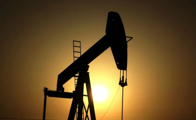 US-Israel-Iran War Sparks Global Economic Crisis as Energy Prices Surge, Strait of Hormuz at Risk