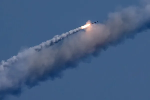 UK Set to Unveil Hypersonic Missile Prototype by 2030 as Global Competition Intensifies