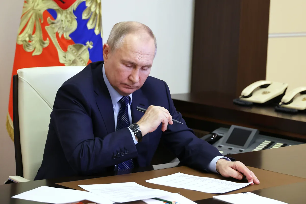 Putin Awards Hero of the Russian Federation Star to Sergeant Sergei Yarashov for 68-Day Stand at Grishino