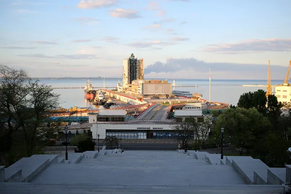 Explosions Rock Odesa and Kharkiv as Ukraine Faces Escalating Threat of Russian Attacks
