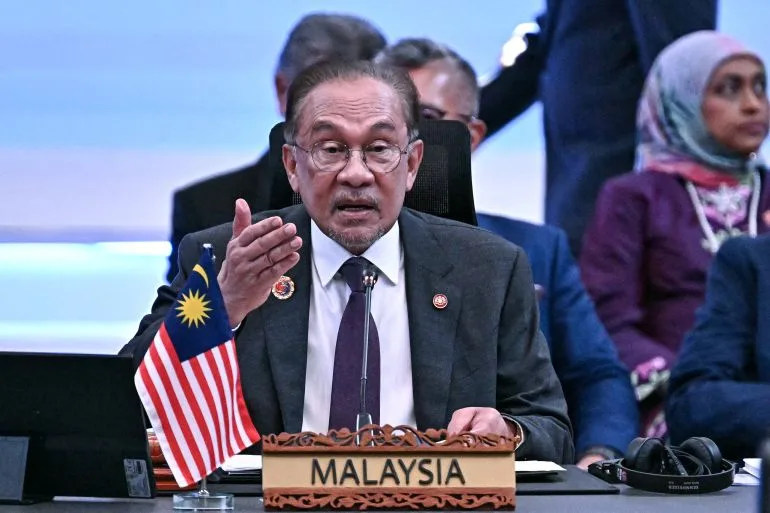 Iran Allows Malaysian Oil Tankers Through Hormuz as Tensions Rise and Energy Crisis Deepens