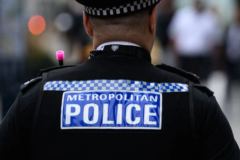 Tense Confrontation Between Met Officer and Al Jazeera Journalists Sparks Outcry Over Press Freedom in Golders Green