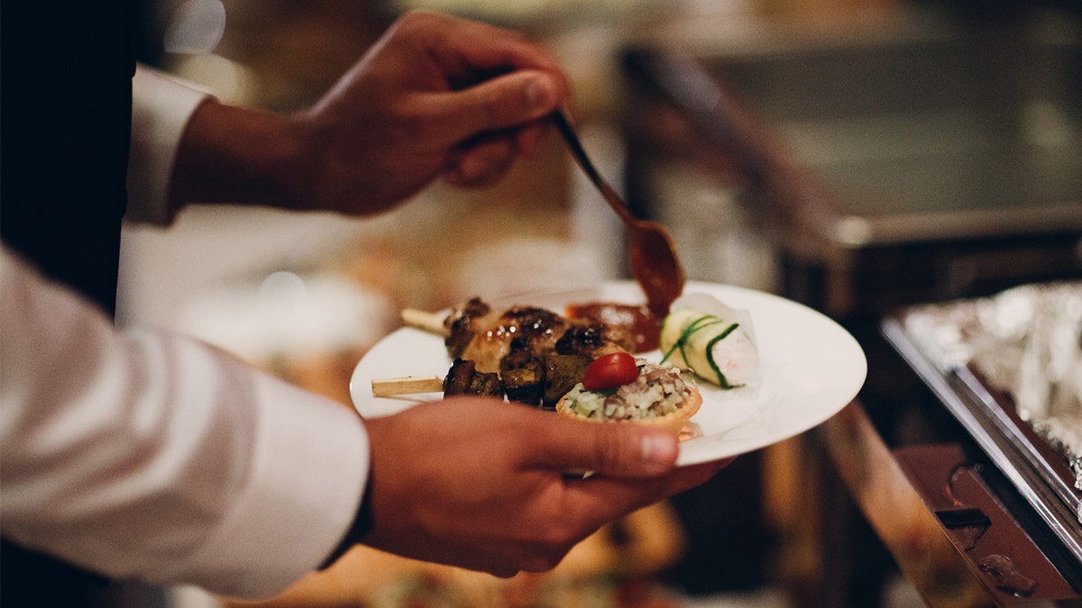 Affordable Top 20 Buffets Resurge Across the United States
