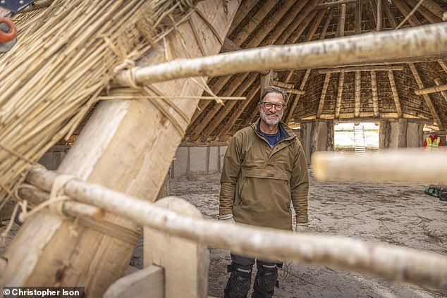 Stonehenge Stones Moved by Ancient Competition, Not Just Logistics